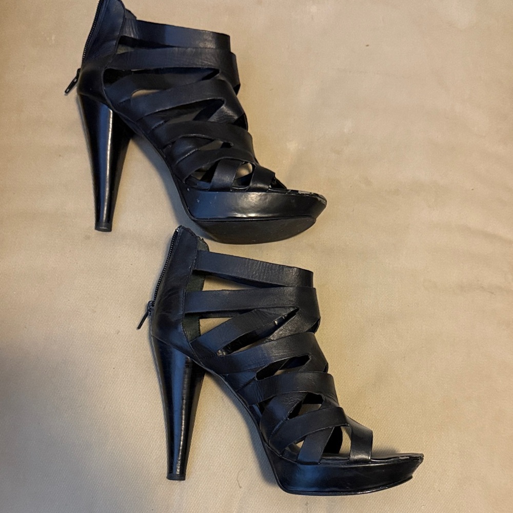 Chinese Laundry Black Strappy Heels